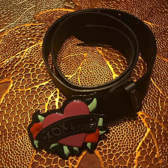 Betsey Johnson Accessories - Betsy Johnson leather belt